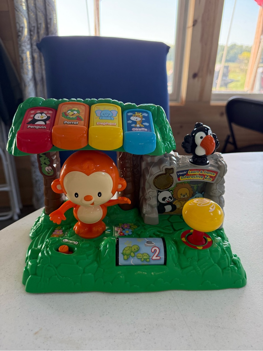 Vtech Learn & Dance Interactive Zoo Toy